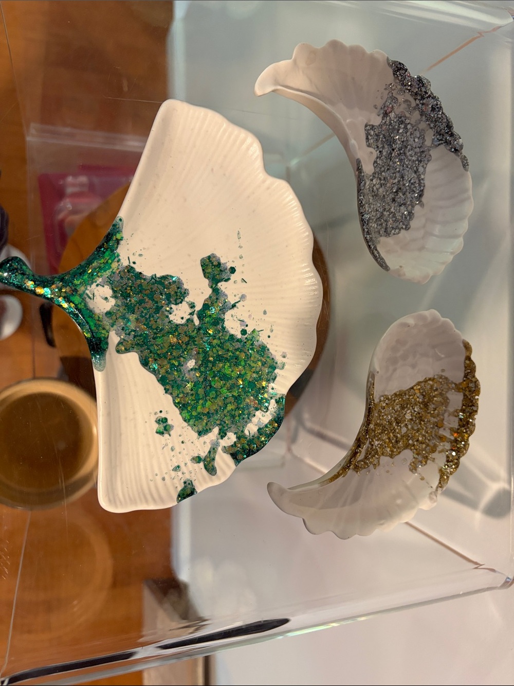 Hand-Painted White Decorative Shell Trinket Dish with Green Glitter Accent